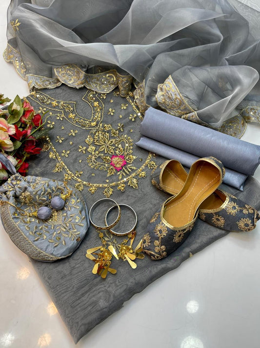 6pc Organza Dress (Bag,Khussa & Bangle Gift)