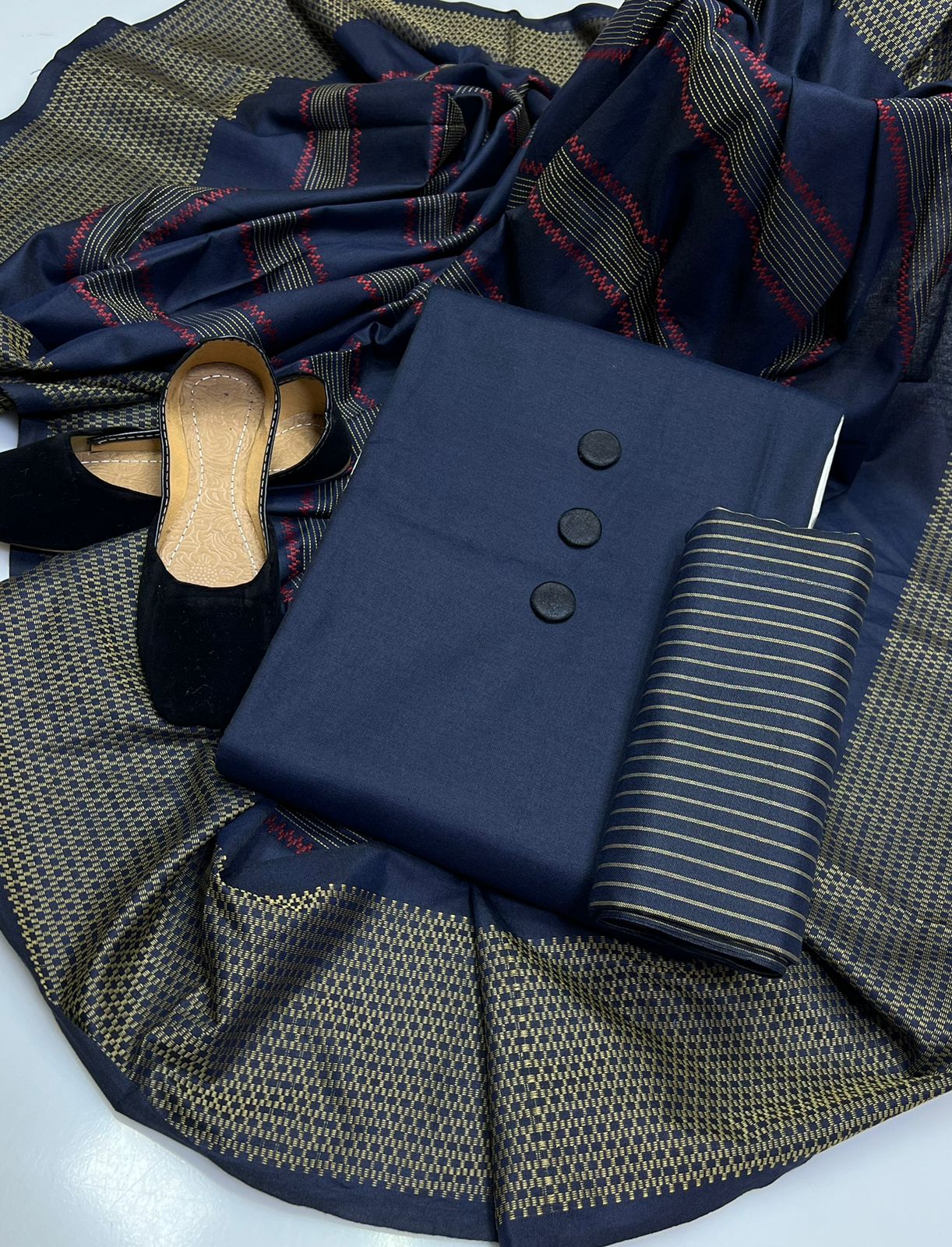 4PC Susi Shawl Dress (Khussa Gift)